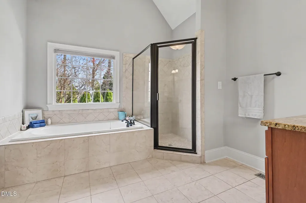 1819 Glacier Court Fuquay Varina NC 27526