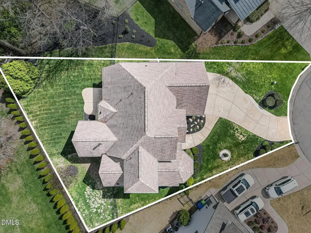 1819 Glacier Court Fuquay Varina NC 27526