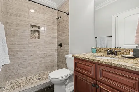 1819 Glacier Court Fuquay Varina NC 27526