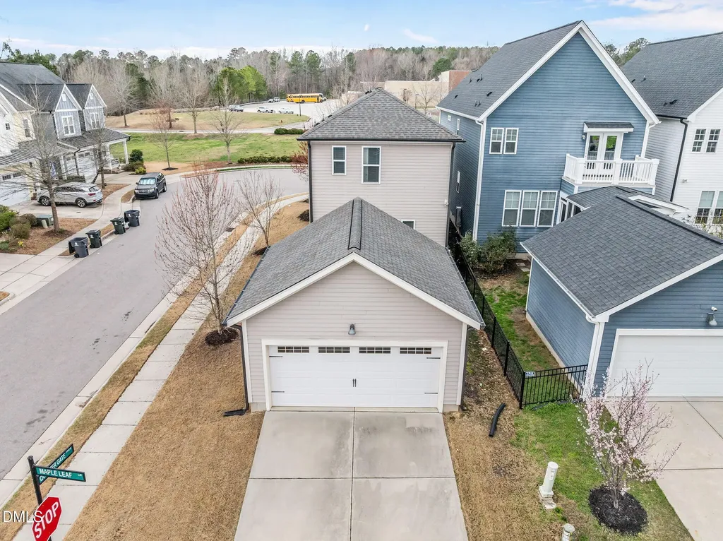51 Quarter Gate Trace Chapel Hill NC 27516