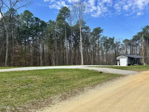 61 Ridgeview Road Leasburg NC 27291