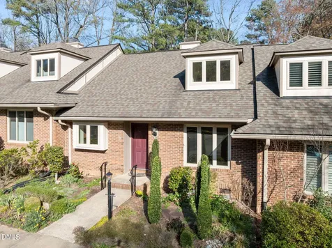 112 Essex Drive Chapel Hill NC 27514