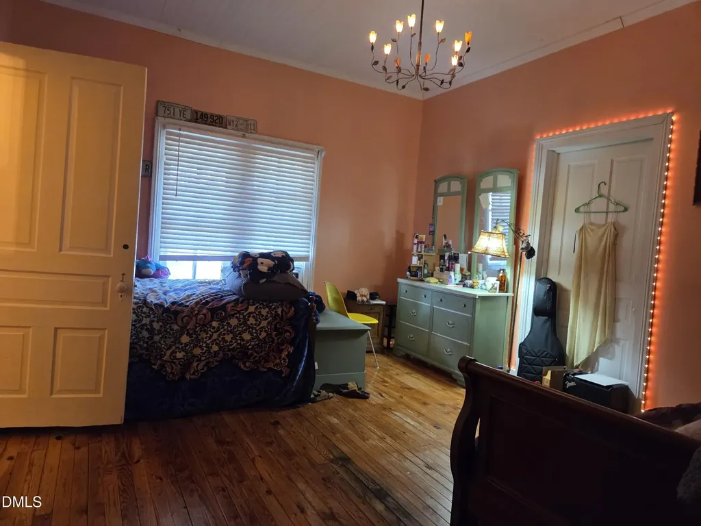812 W Anderson Street Selma NC 27576