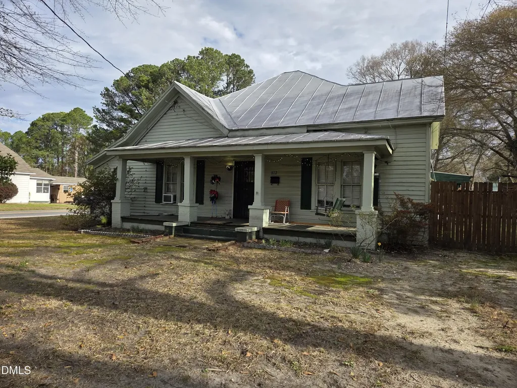 812 W Anderson Street Selma NC 27576