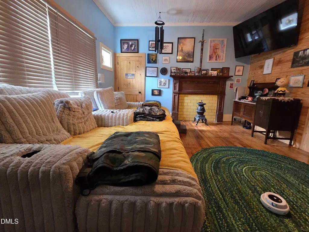 812 W Anderson Street Selma NC 27576