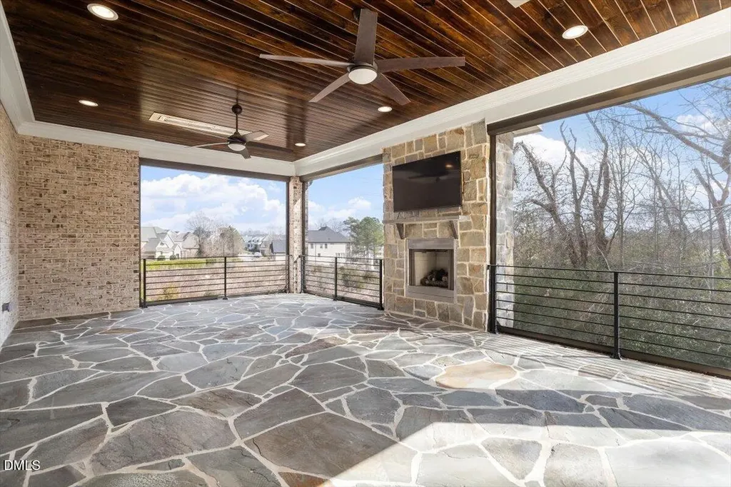 12616 Village Springs Road Raleigh NC 27614