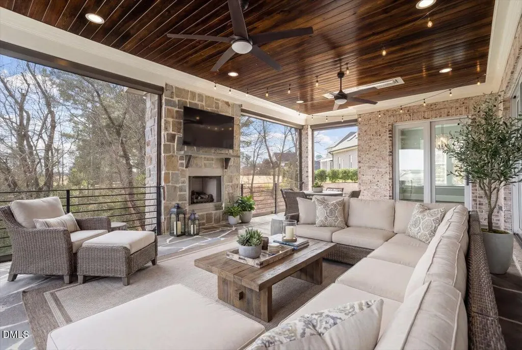 12616 Village Springs Road Raleigh NC 27614