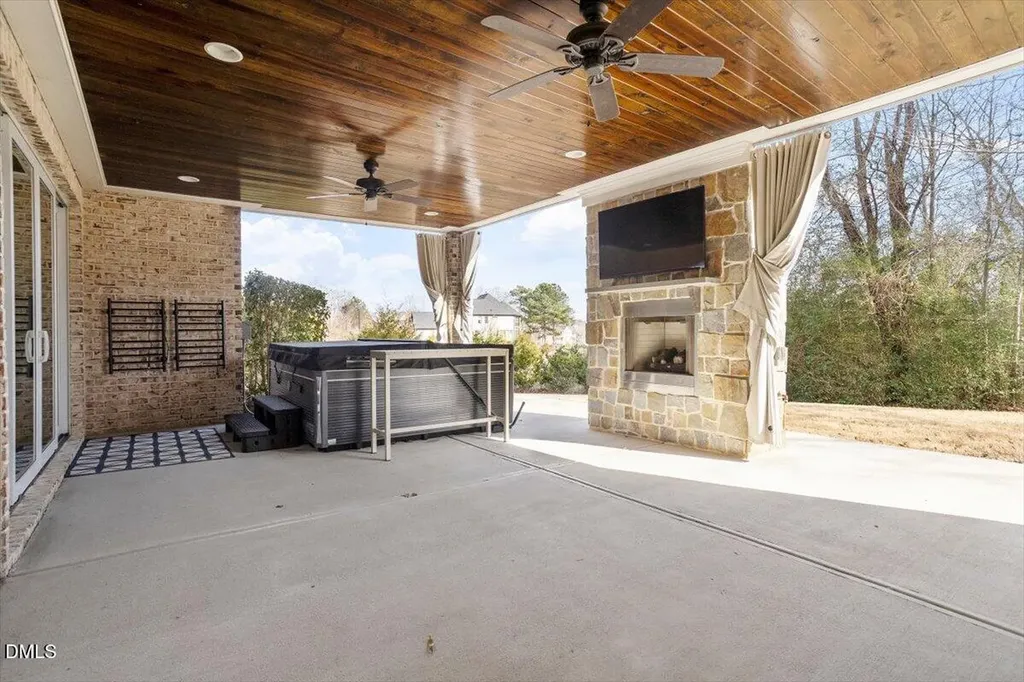 12616 Village Springs Road Raleigh NC 27614