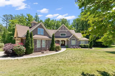 1106 Dovefield Lane Youngsville NC 27596