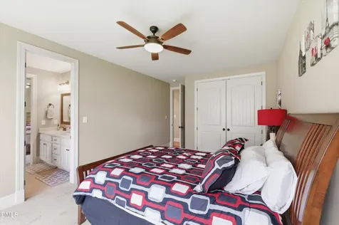 1106 Dovefield Lane Youngsville NC 27596