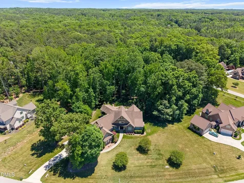 1106 Dovefield Lane Youngsville NC 27596