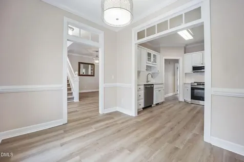 202 Chattel Close Cary NC 27518