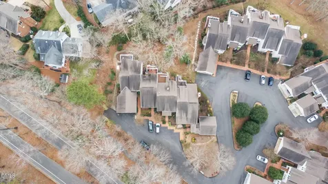 202 Chattel Close Cary NC 27518