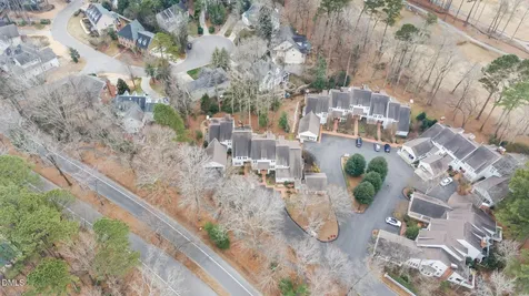 202 Chattel Close Cary NC 27518