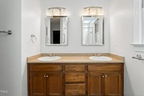 112 Lomond Lane Cary NC 27518