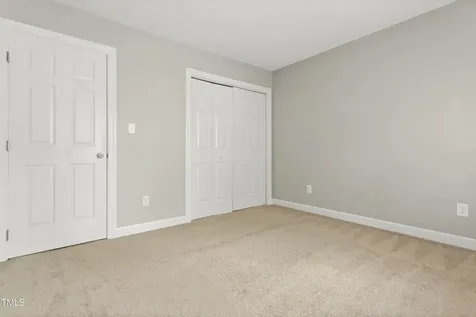 112 Lomond Lane Cary NC 27518