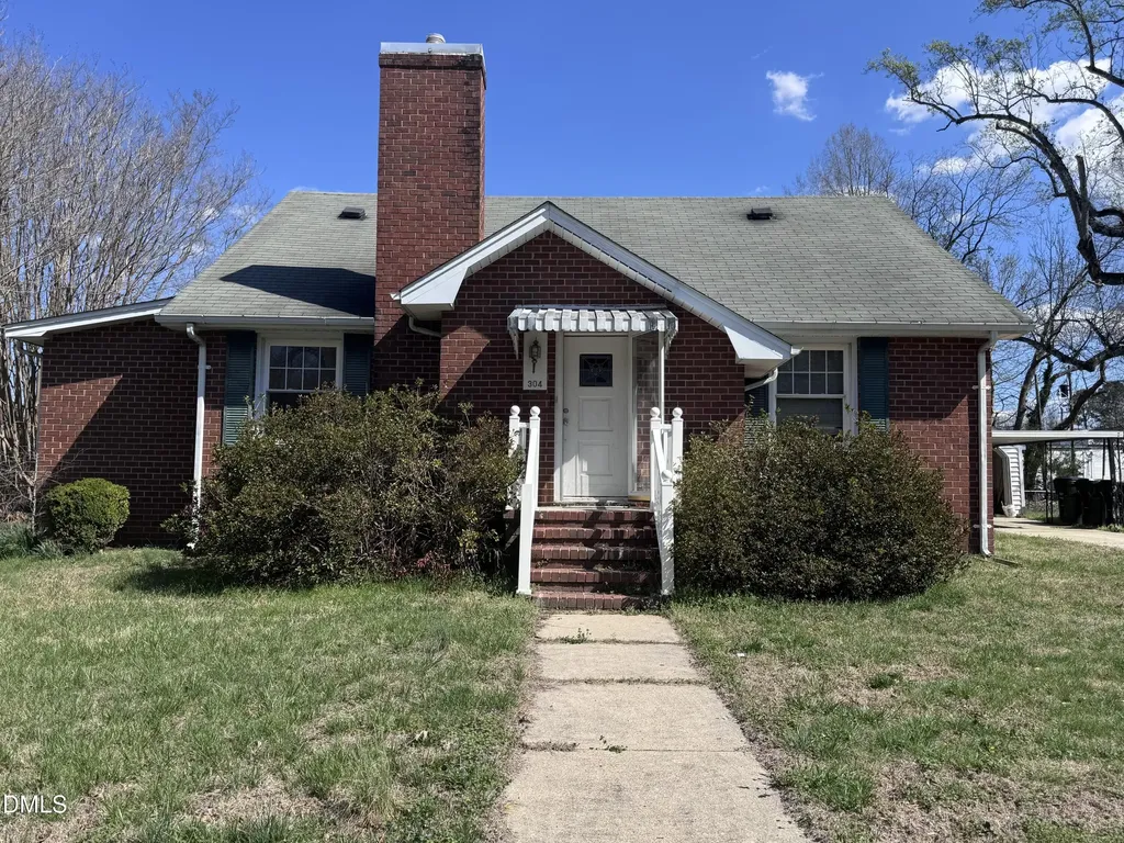 304 Atwater Street Burlington NC 27215