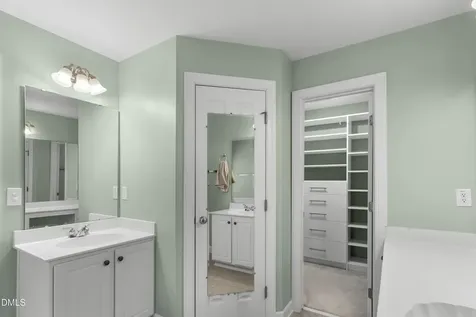 109 Bartlett Circle Hillsborough NC 27278