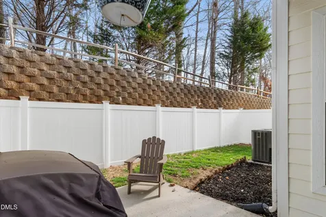109 Bartlett Circle Hillsborough NC 27278