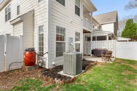 109 Bartlett Circle Hillsborough NC 27278