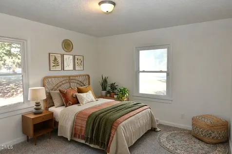 703 W Main Street Clinton NC 28328