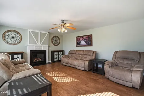 90 Spring Leaf Lane Wendell NC 27591