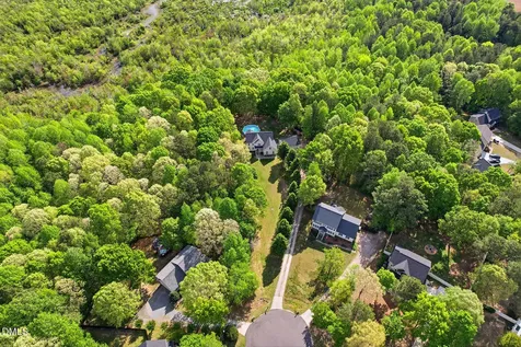 90 Spring Leaf Lane Wendell NC 27591