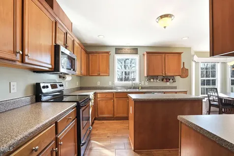 90 Spring Leaf Lane Wendell NC 27591