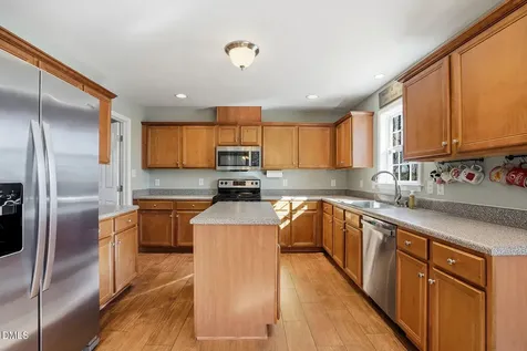 90 Spring Leaf Lane Wendell NC 27591