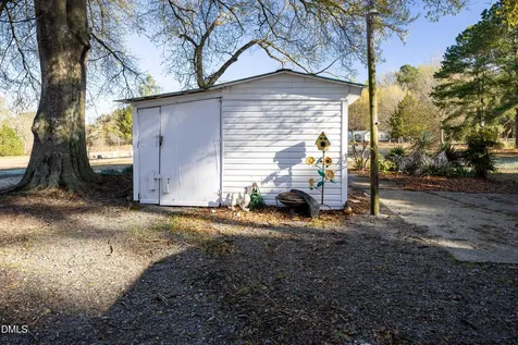 4474 Autryville Road Autryville NC 28318