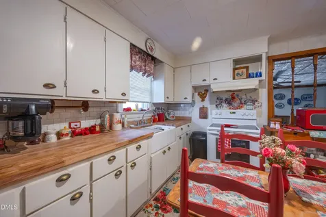 4474 Autryville Road Autryville NC 28318
