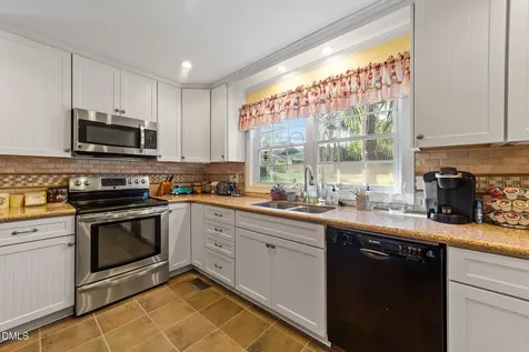 14 Forest Lane Wendell NC 27591