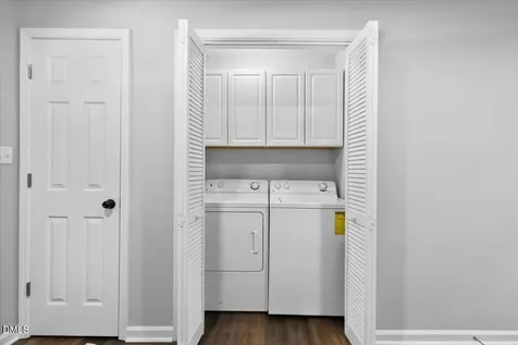 411 Hillcrest Avenue Burlington NC 27215