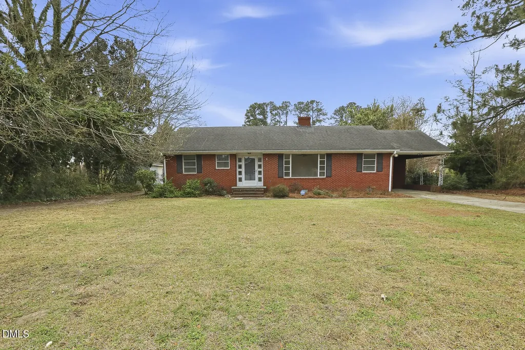 1003 Westhaven Street Dunn NC 28334