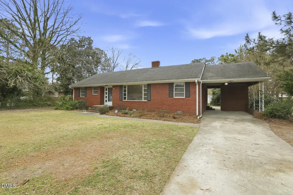 1003 Westhaven Street Dunn NC 28334