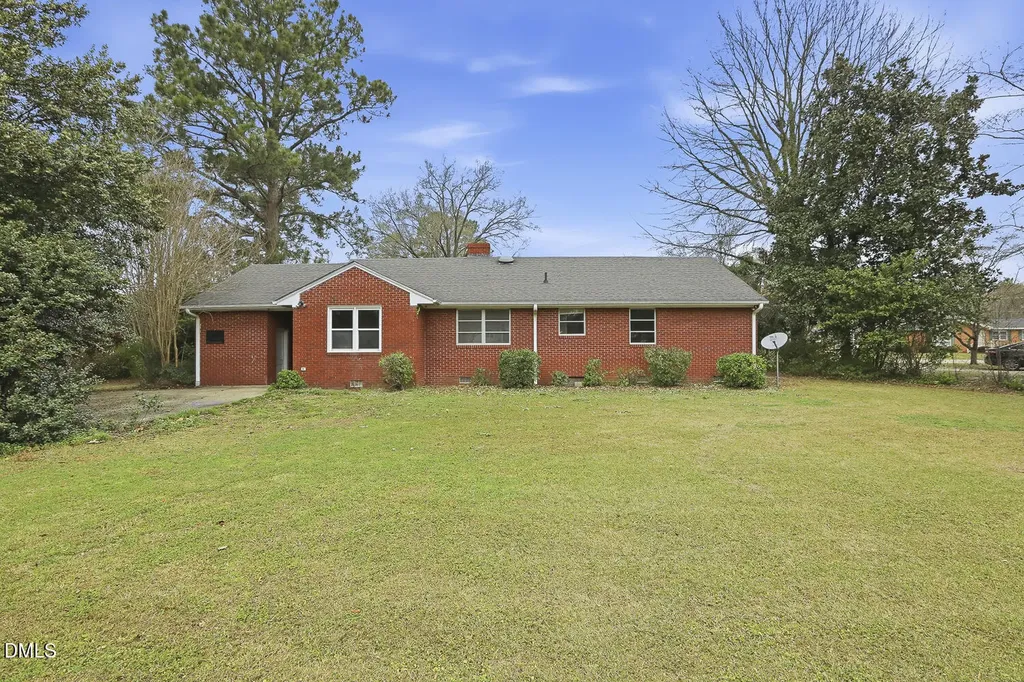 1003 Westhaven Street Dunn NC 28334