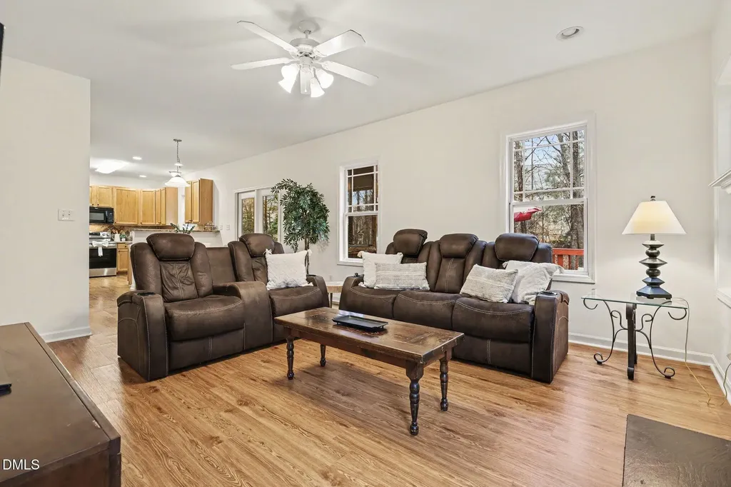 229 Autumn Glen Lane Holly Springs NC 27540