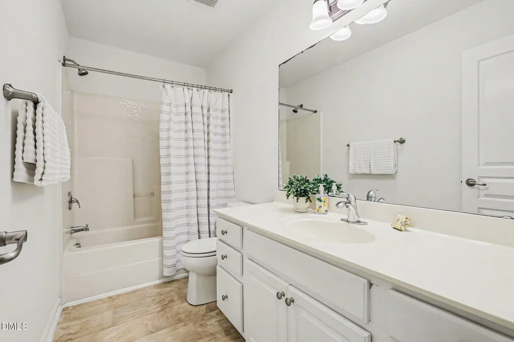 229 Autumn Glen Lane Holly Springs NC 27540