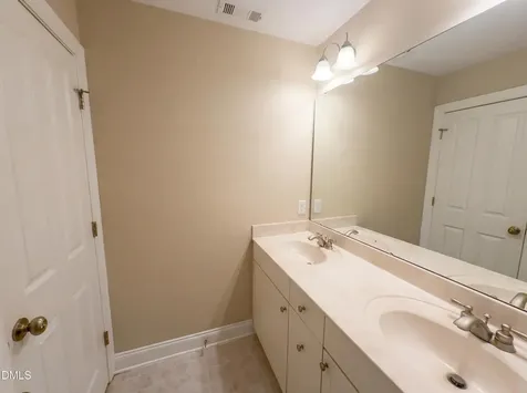 857 Ruth Circle Fuquay Varina NC 27526