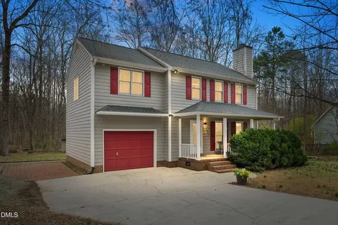 104 Pointe Place Hillsborough NC 27278