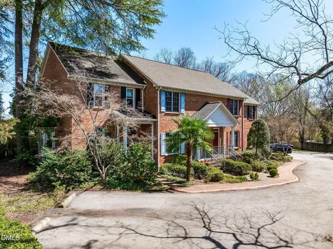 1403 Governors Court Raleigh NC 27604