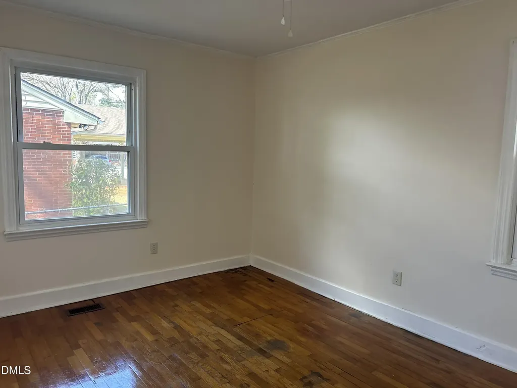 410 W Godwin Street Dunn NC 28334