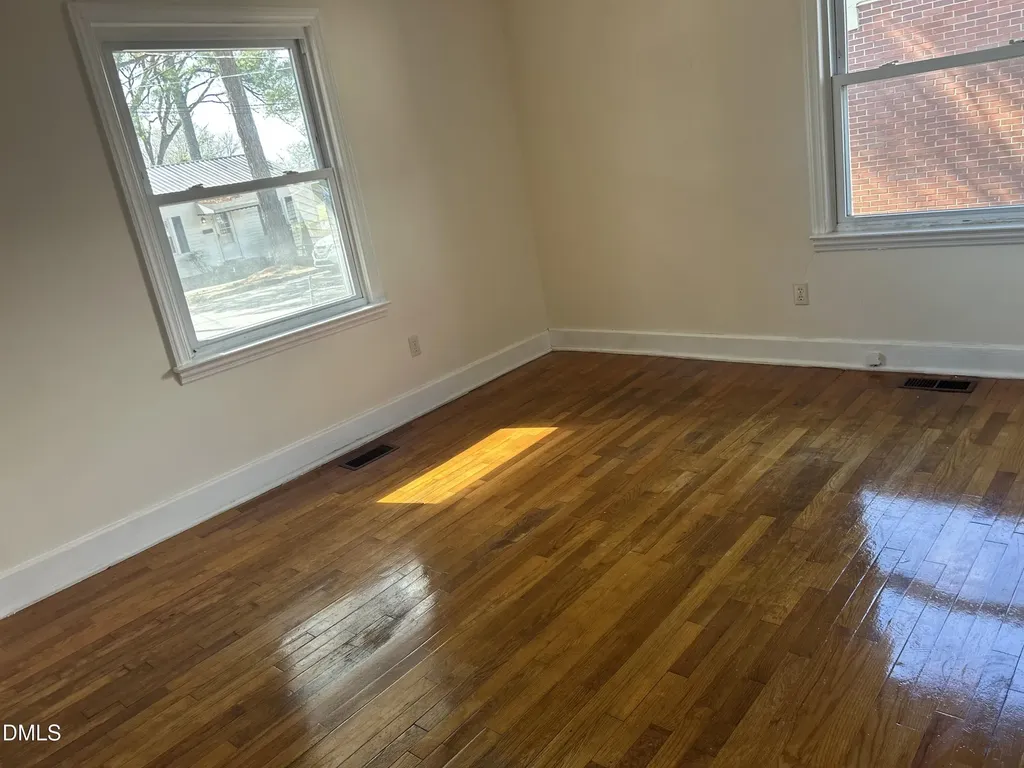 410 W Godwin Street Dunn NC 28334