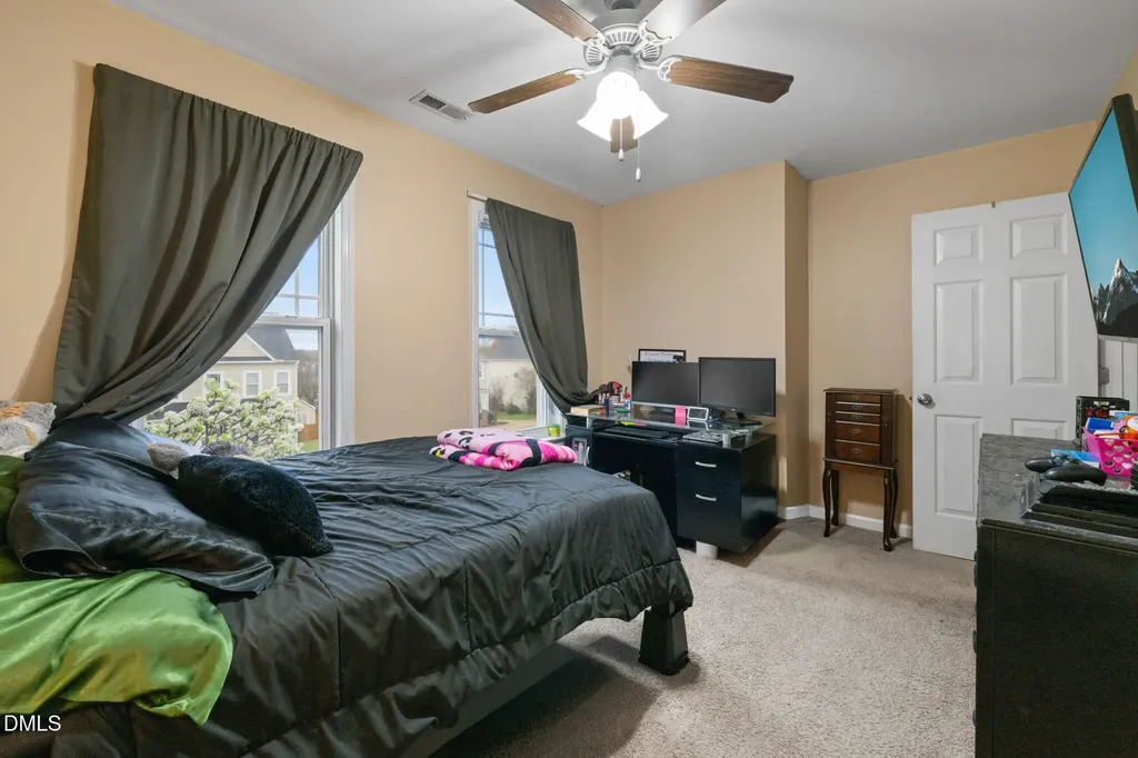 133 Haywood Lane Clayton NC 27527