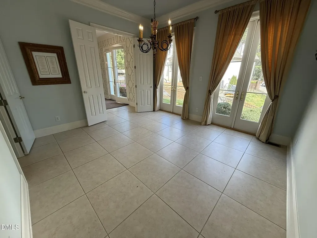 3617 Carlow Court Raleigh NC 27612