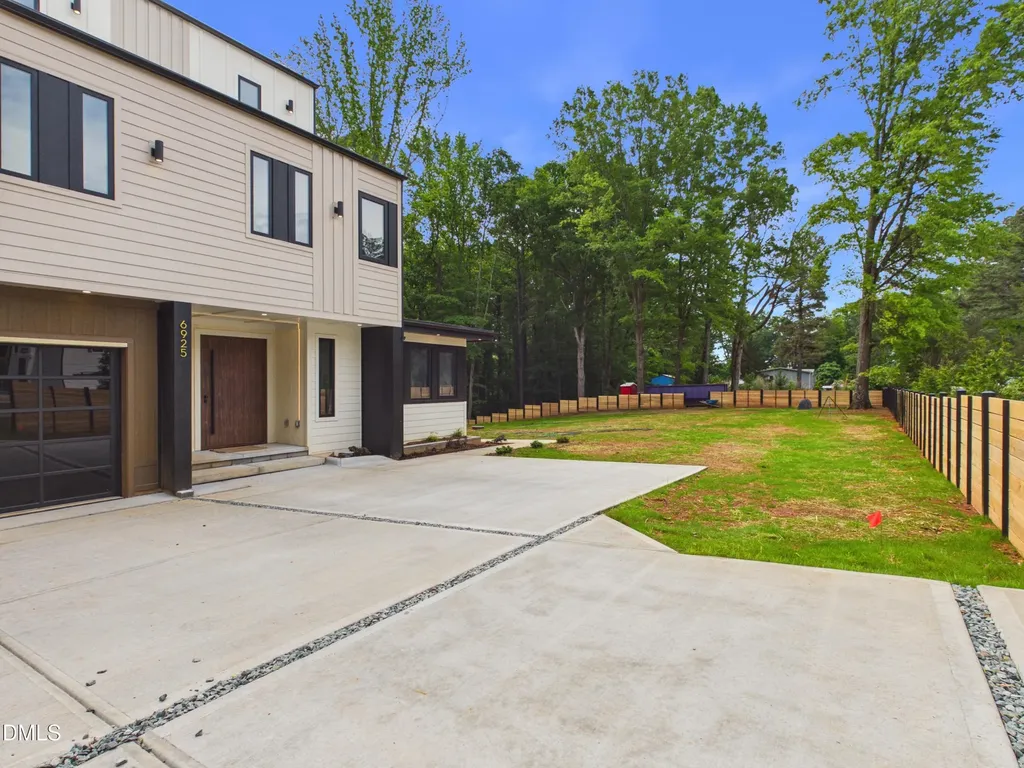 6925 Buckhorn Duncan Road Holly Springs NC 27540