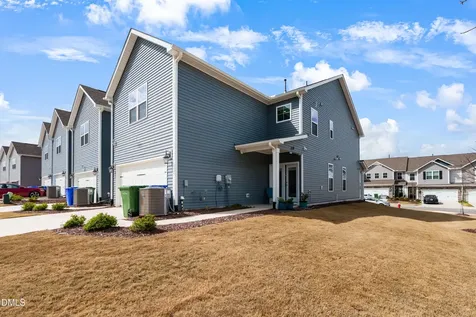 725 Andrade Drive Fuquay Varina NC 27526
