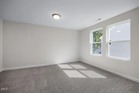 517 Crescent Wood Trail Zebulon NC 27597
