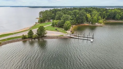 141 Shoreline Drive Manson NC 27553