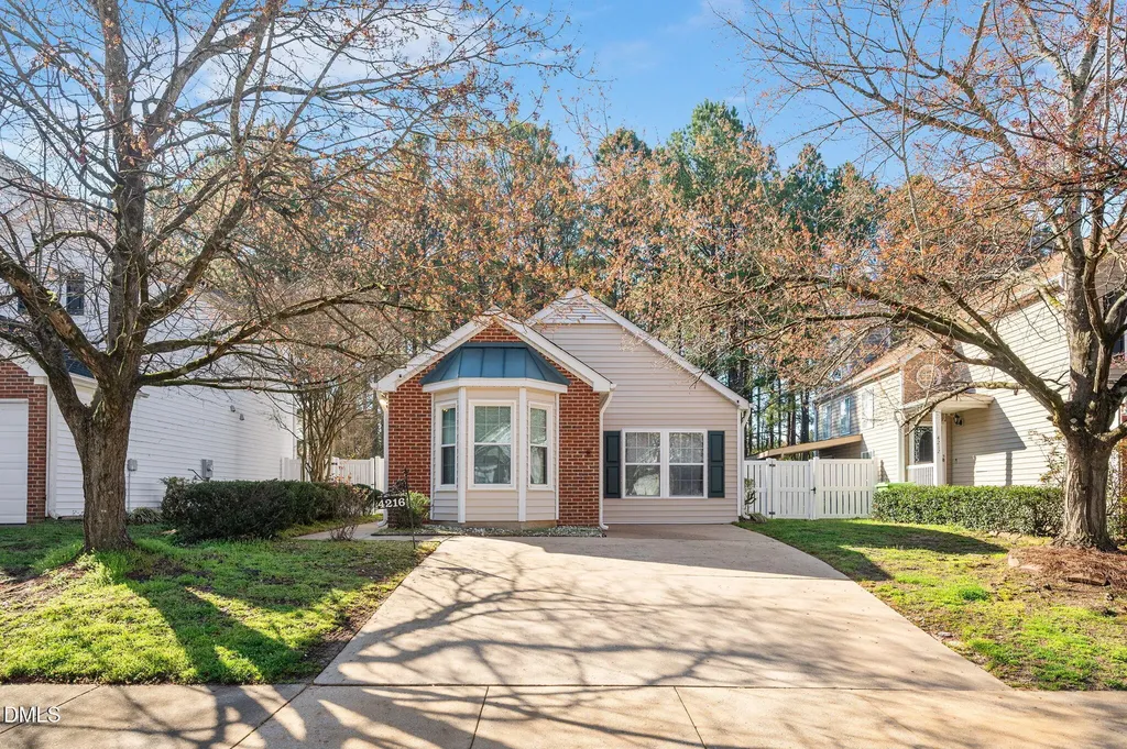 4216 Beacon Heights Drive Raleigh NC 27604